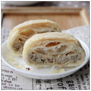 又到一年月圆时-----苏氏鲜肉月饼的做法步骤：17