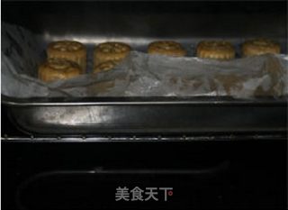 28图详解此生最爱的月饼——广式莲蓉蛋黄月饼的做法步骤：26