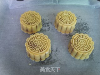 粒粒香芋月饼的做法步骤：12