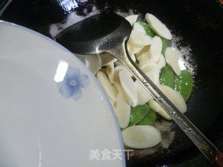 扁豆炒茭白的做法步骤：6