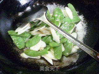扁豆炒茭白的做法步骤：7