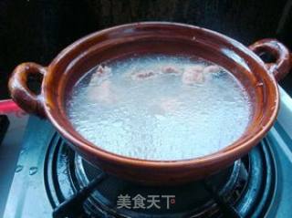 砂锅骨头汤粉丝的做法步骤：5