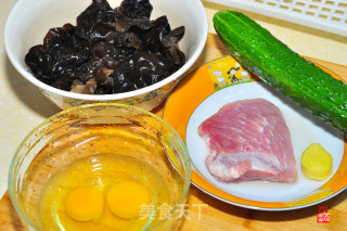 木须肉(木樨肉,苜蓿肉)的做法步骤：1