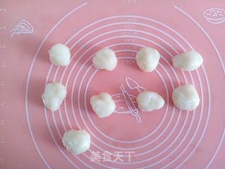 麻薯红豆沙月饼的做法步骤：14