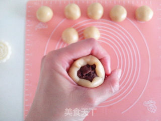 麻薯红豆沙月饼的做法步骤：23