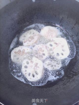 油炸连藕夹肉的做法步骤：4