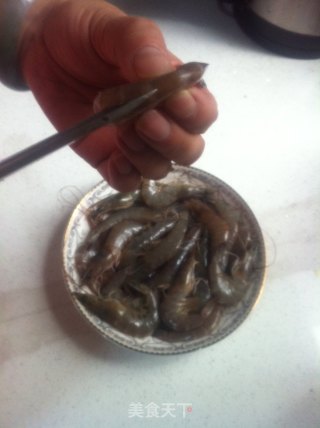 虾仁饺子的做法步骤：3
