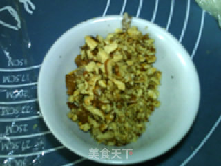 枣泥核桃月饼的做法步骤：10