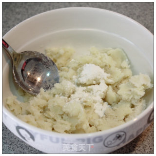 免烤健康的中秋月饼-----紫薯山药豆沙月饼的做法步骤：6