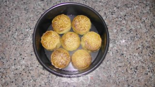 绿豆沙月饼的做法步骤：14