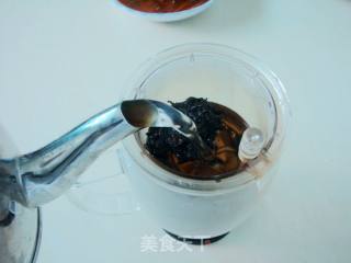 普洱鸡翅的做法步骤：1