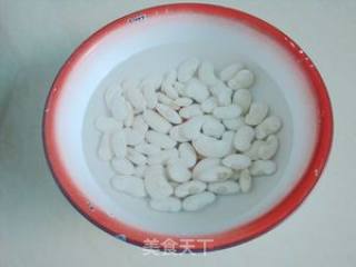 茄汁白芸豆的做法步骤：1