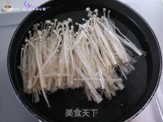 红油金针菇的做法步骤：3