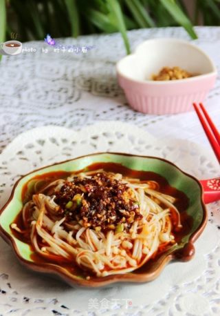 红油金针菇的做法步骤：7