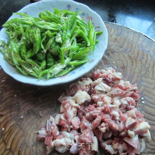 辣炒子鸭的做法步骤：2