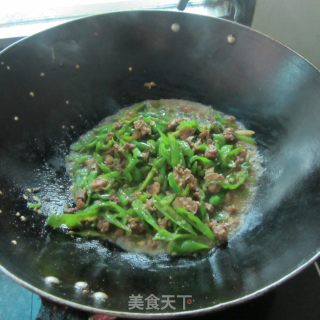 辣炒子鸭的做法步骤：9