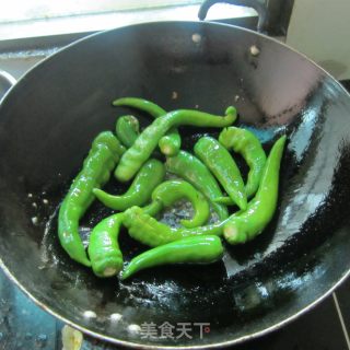 肉末煎辣椒的做法步骤：2