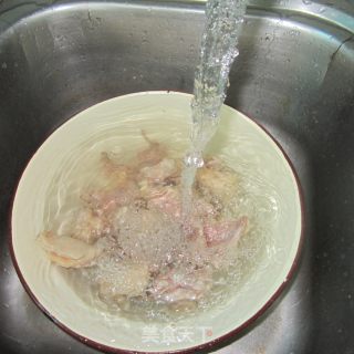 茶油蒸老鸭的做法步骤：3