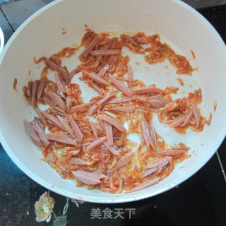 双椒火腿炒米虾的做法步骤：4