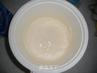 黄桃莫司蛋糕的做法步骤：7