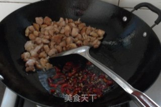 宫保鸡丁的做法步骤：4