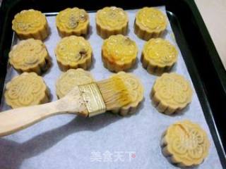 练练手做月饼——玫瑰豆沙月饼的做法步骤：10