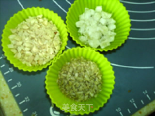 芝麻月饼的做法步骤：4