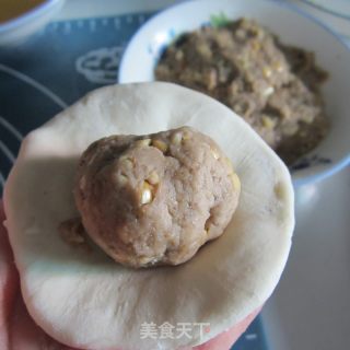 花生豆沙月饼的做法步骤：3
