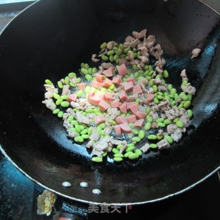 黄豆火腿炒肉的做法步骤：5