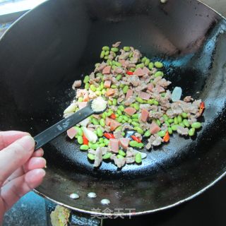 黄豆火腿炒肉的做法步骤：7