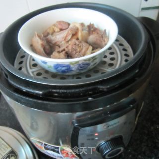 甜酒胡椒蒸老鸭的做法步骤：7