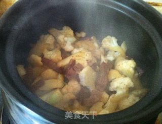 飘香花菜砂锅煲的做法步骤：5