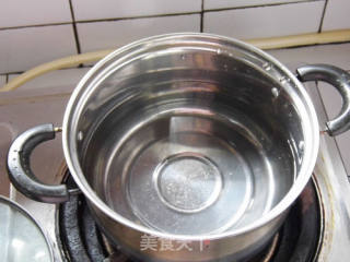 大学食堂里的那一碗—————【 鸡油三鲜米线】的做法步骤：1