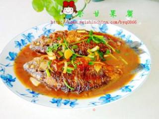 红烧鲫鱼的做法步骤：9