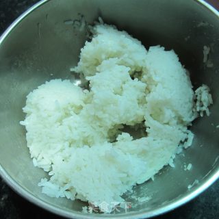 蚝油炒饭的做法步骤：1