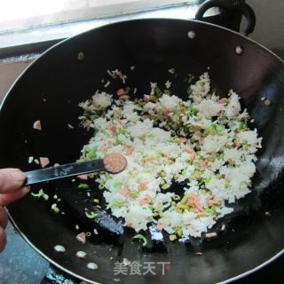 蚝油炒饭的做法步骤：6