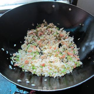 蚝油炒饭的做法步骤：8