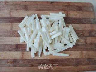 茭白炒肉的做法步骤：2