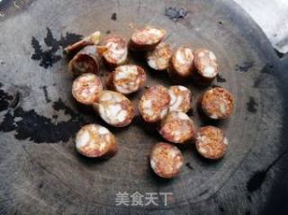 腊肠烧杏鲍菇的做法步骤：1