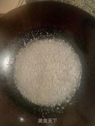 甜甜蜜蜜的美味——拔丝地瓜的做法步骤：7