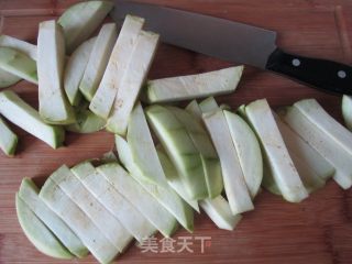 茄汁茄条的做法步骤：1