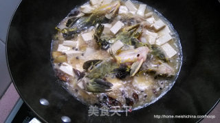 黄骨鱼炖豆腐的做法步骤：5