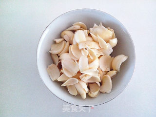 百合糕 - 中秋团圆糕点的做法步骤：1