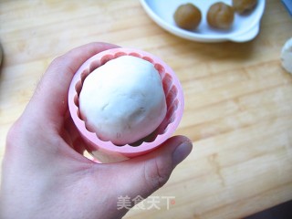 祝大家中秋快乐——玉米马蹄冰皮月饼的做法步骤：14