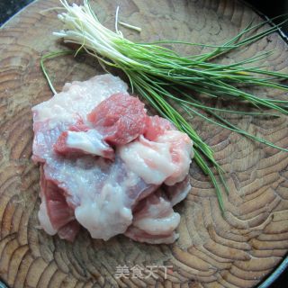 浇汁肉丸的做法步骤：1