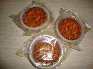 【凤梨抹茶团子】-----把不想吃的月饼变废为宝哦的做法步骤：7