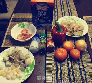西班牙海鲜饭 pealla的做法步骤：1