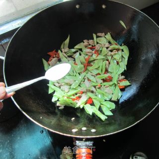 扁豆炒肉的做法步骤：5