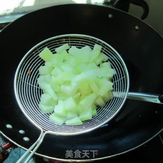 红茶冬瓜丁的做法步骤：3