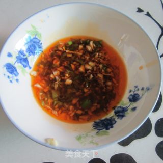 微波红油蒜米腊肉的做法步骤：7
